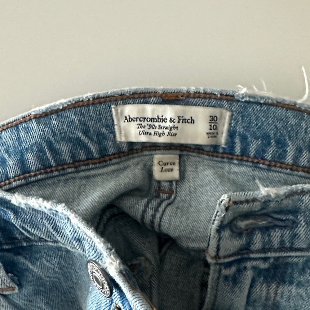 Abercrombie & Fitch Light Blue High Rise Jeans - Picture 2 of 5